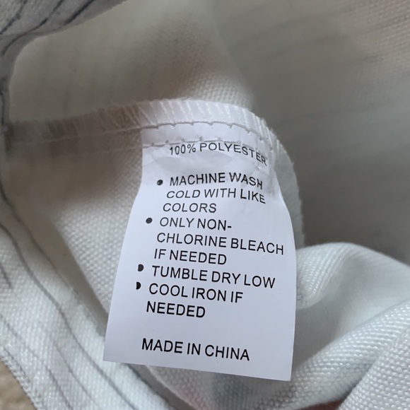 Banksy Exhibit official tote (new) - Picture 6 of 7